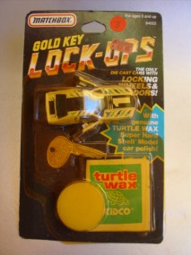 LockUps GoldKey Kidco Matchbox Mustang gelb 20161201