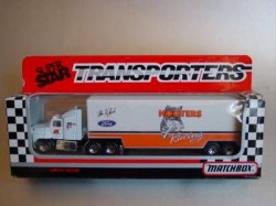 convoycy109-superstartransporters-hooters