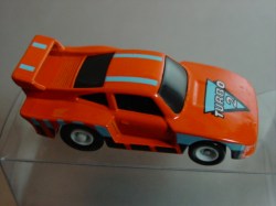 minmacau-Turbo2-Porsche-orange